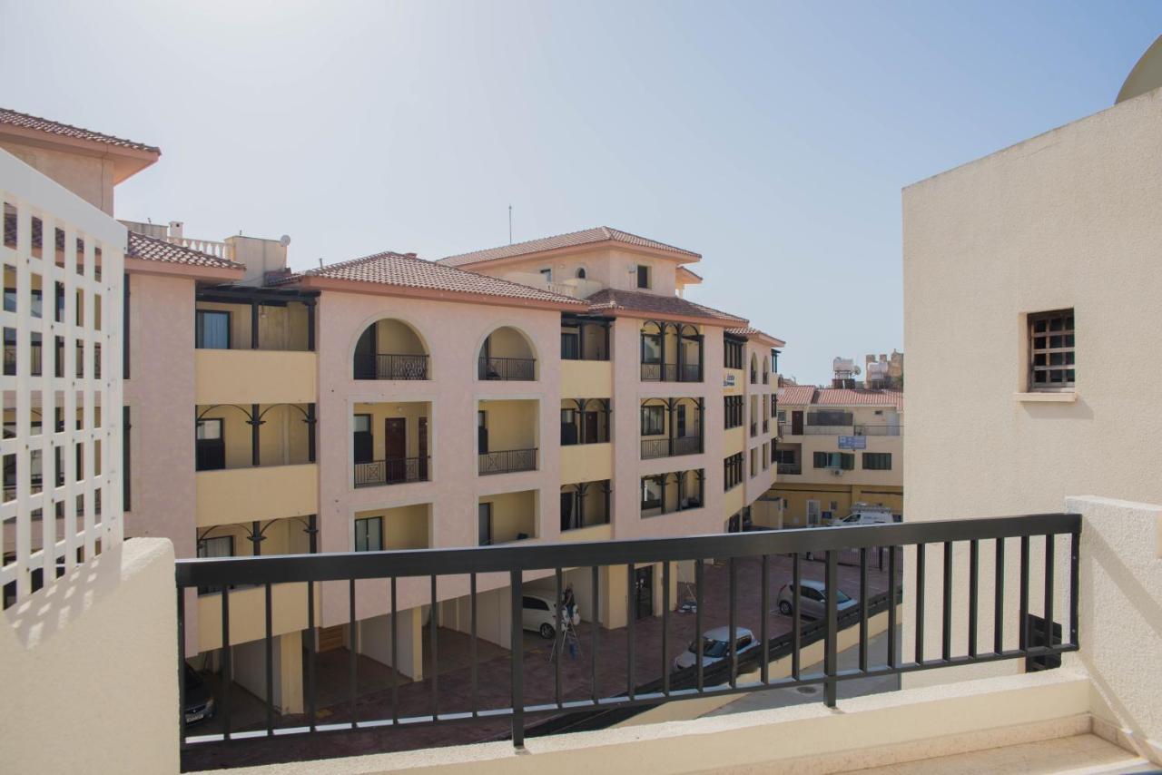 One Bedroom Apartment In Paphos In Good Location Dış mekan fotoğraf